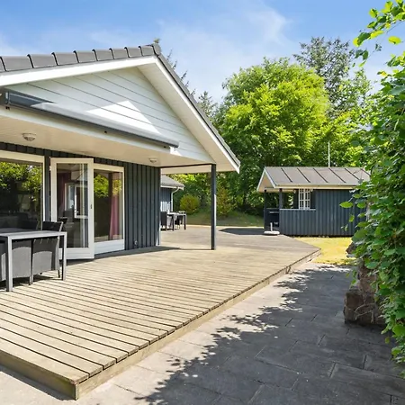 Semesterbostad Letizia - 700m From The Sea By Interhome Hals